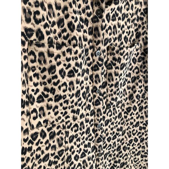 Umgee Women's Small Leopard Print Long Sleeve Shirt Dress. - Picture 3 of 6